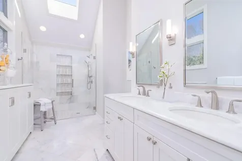 25 Fly Jib Court Jamestown RI 02835