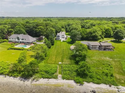 25 Fly Jib Court Jamestown RI 02835