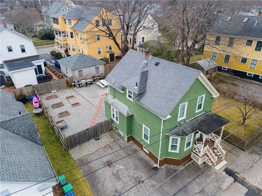 68 Lawn Avenue Warwick RI 02888
