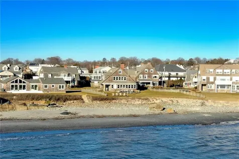 107 Purgatory Road Middletown RI 02842