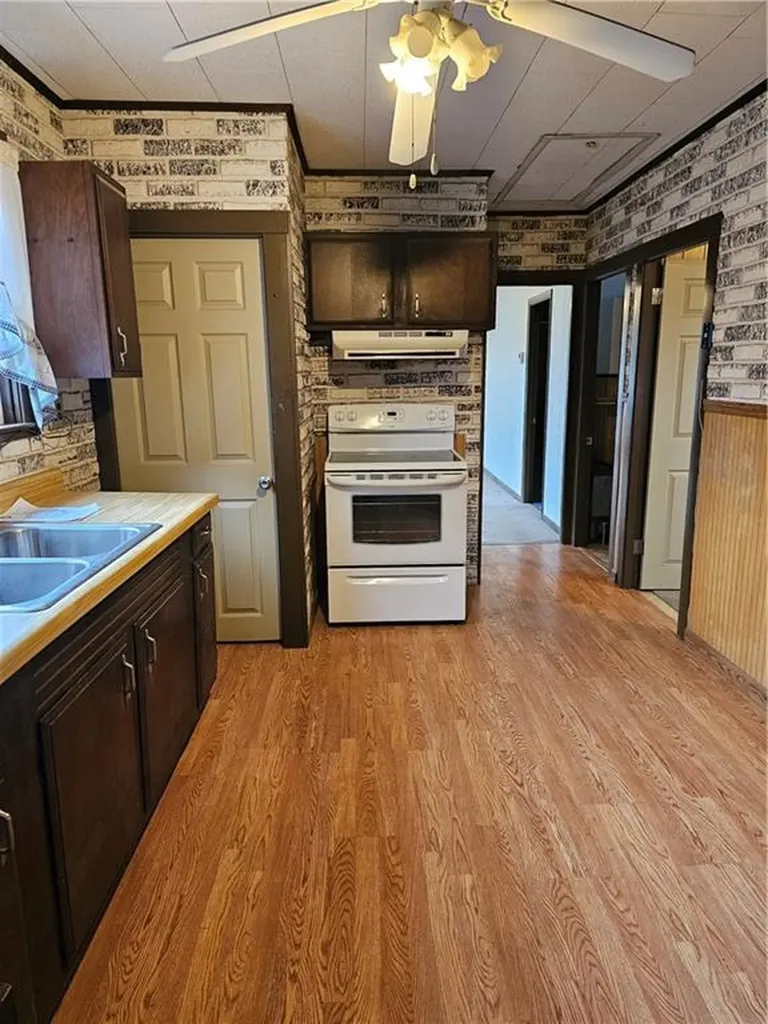 36 Cedar Avenue Portsmouth RI 02871