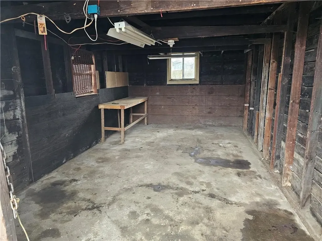 36 Cedar Avenue Portsmouth RI 02871