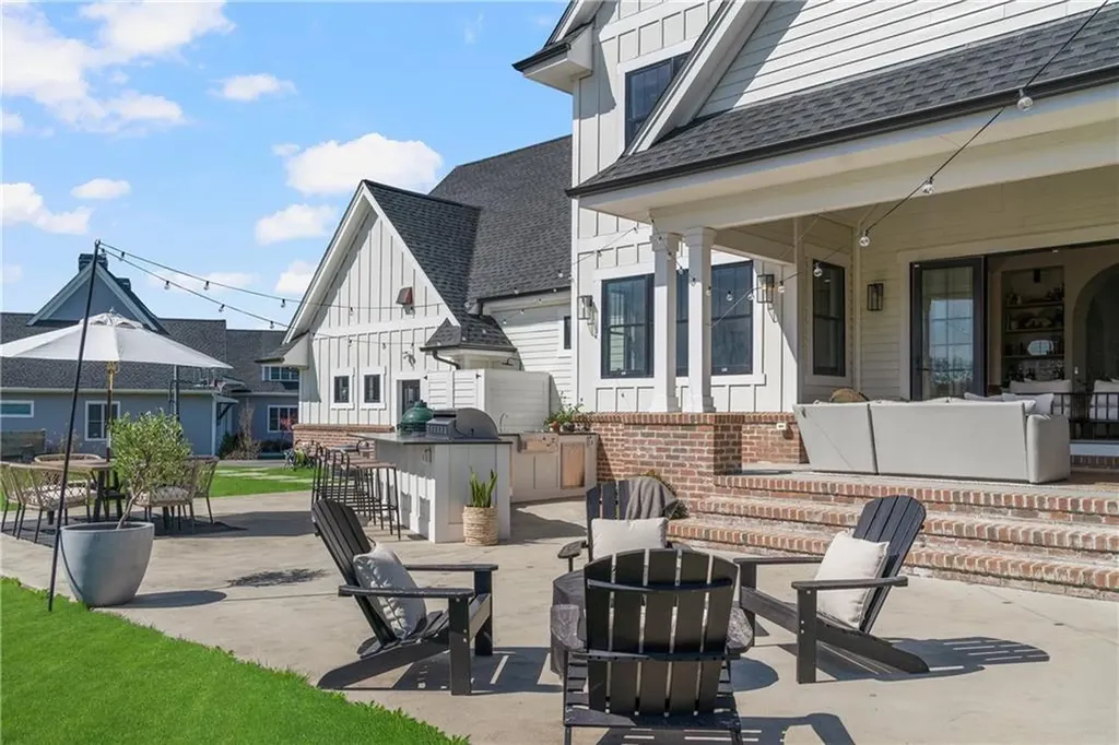 124 Cornelius Drive Middletown RI 02842