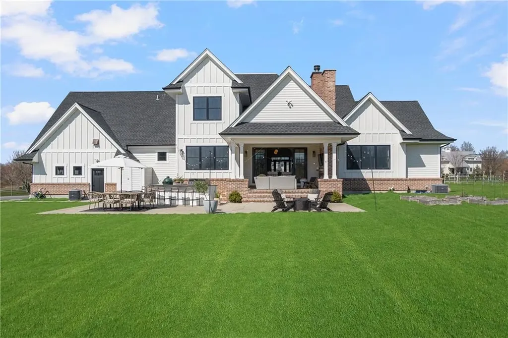 124 Cornelius Drive Middletown RI 02842