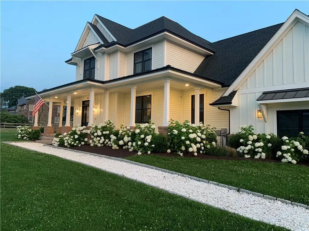 124 Cornelius Drive Middletown RI 02842