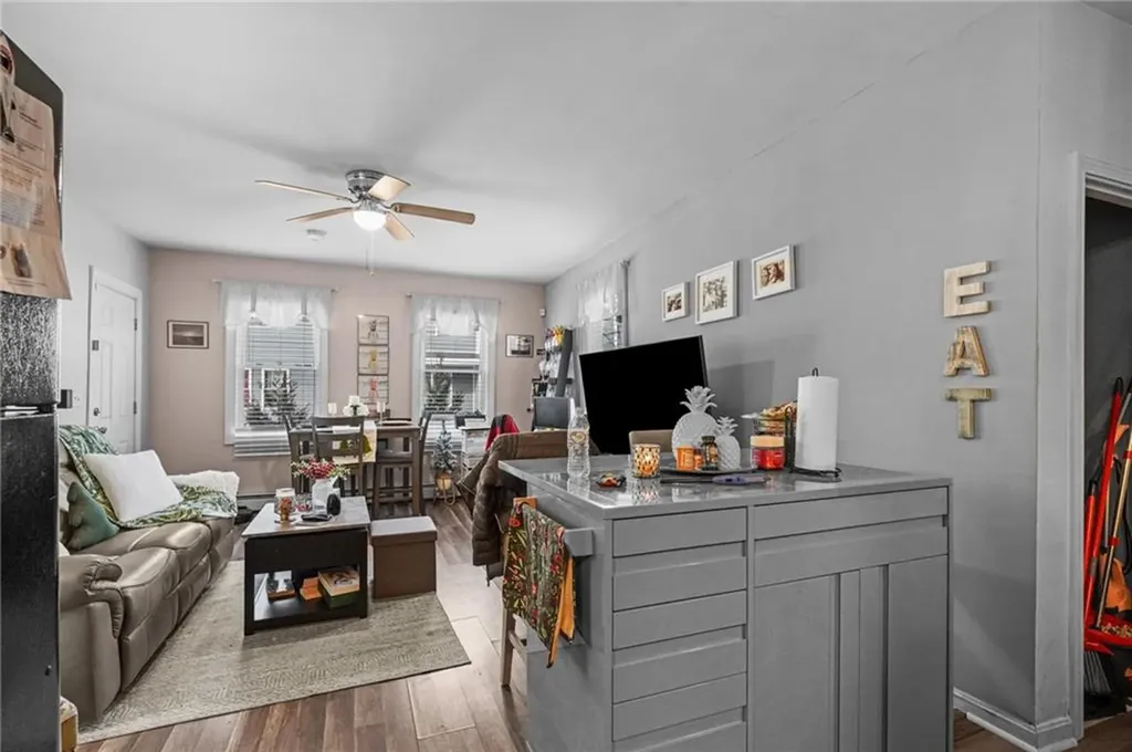 344 Willard Avenue Providence RI 02907