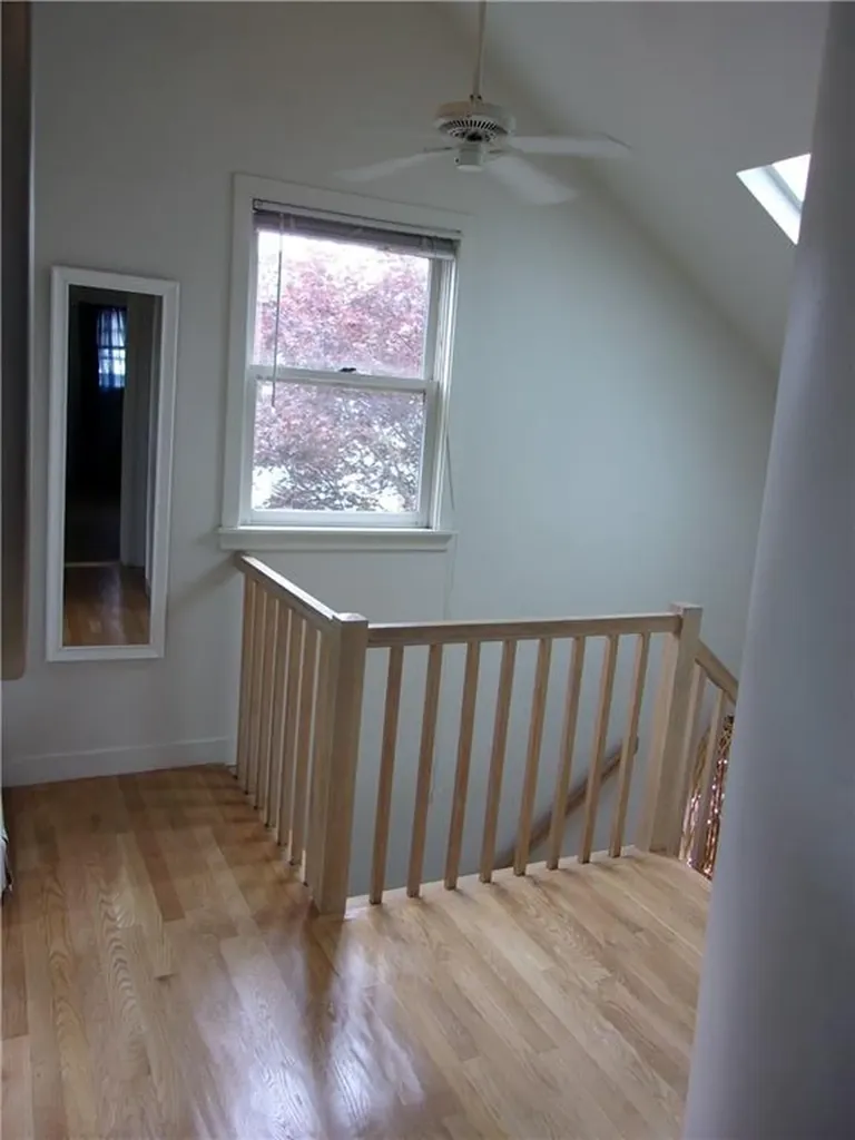 22 Dixon Street Newport RI 02840
