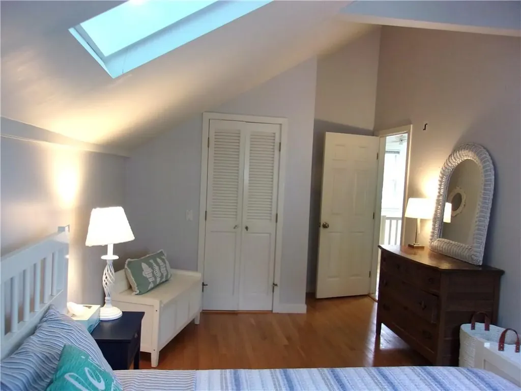22 Dixon Street Newport RI 02840