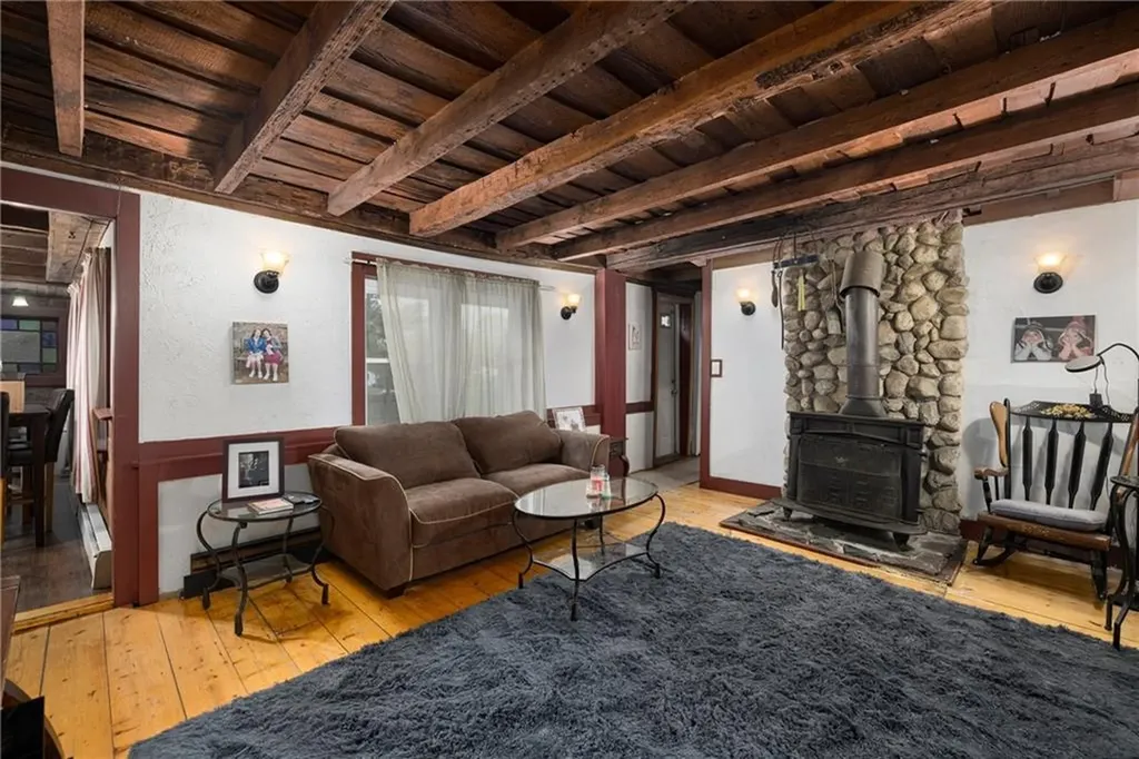 1707 Diamond Hill Road Cumberland RI 02864