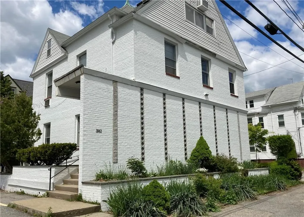 382 Thayer Street Providence RI 02906