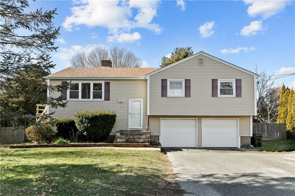 2355 West Main Road Portsmouth RI 02871