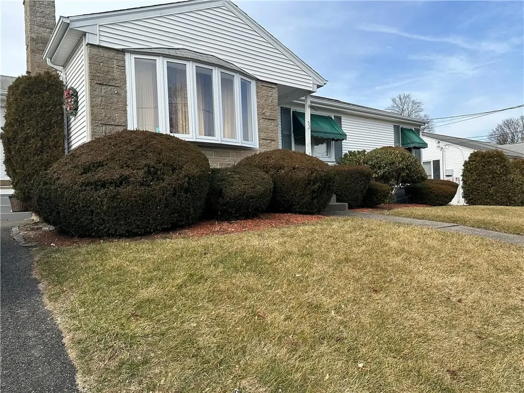 52 Burnett Street Johnston RI 02919