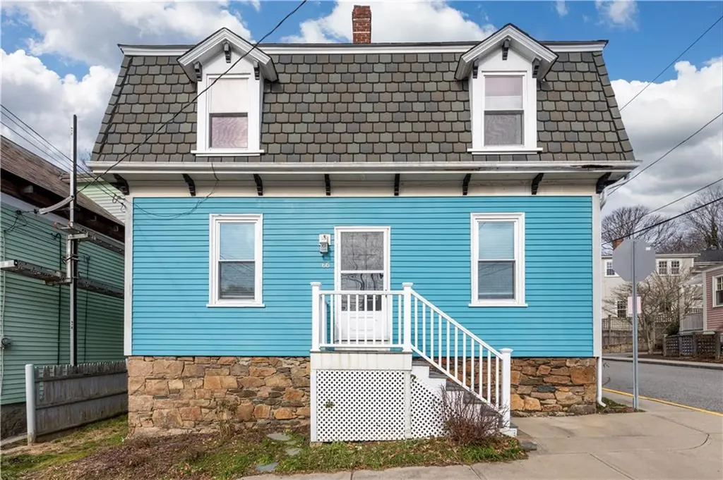 66 Pope Street Newport RI 02840