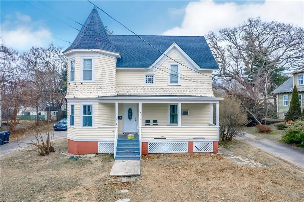 143 Blackamore Avenue Cranston RI 02910