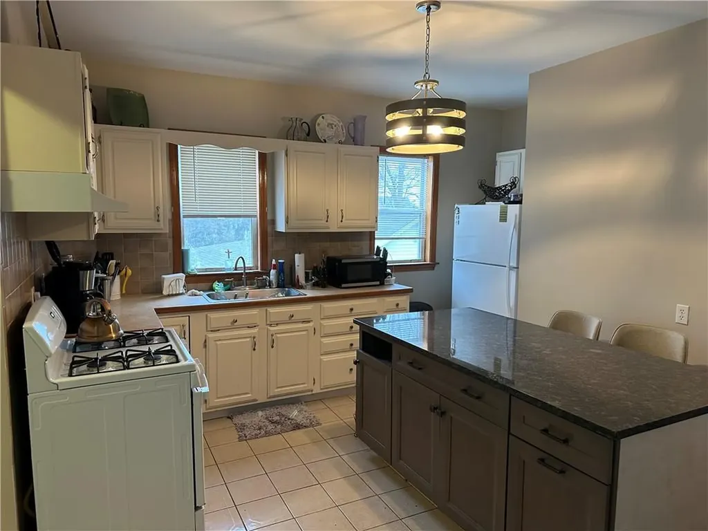 3 George Street Westerly RI 02891