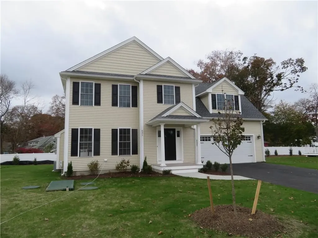631 Sachem Road North Kingstown RI 02852