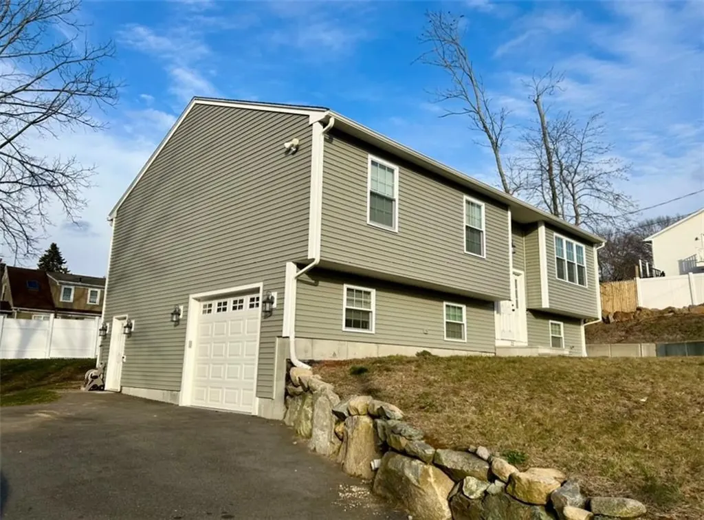 22 Pinewood Avenue Johnston RI 02919
