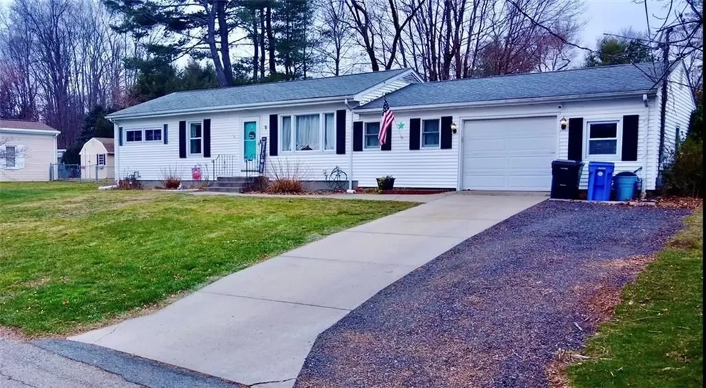 9 Palomino Drive Cumberland RI 02864