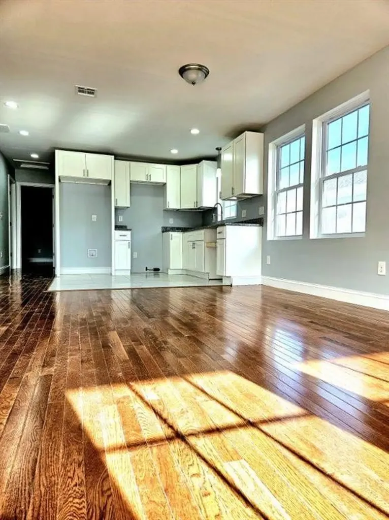 33 Ford Street Providence RI 02907