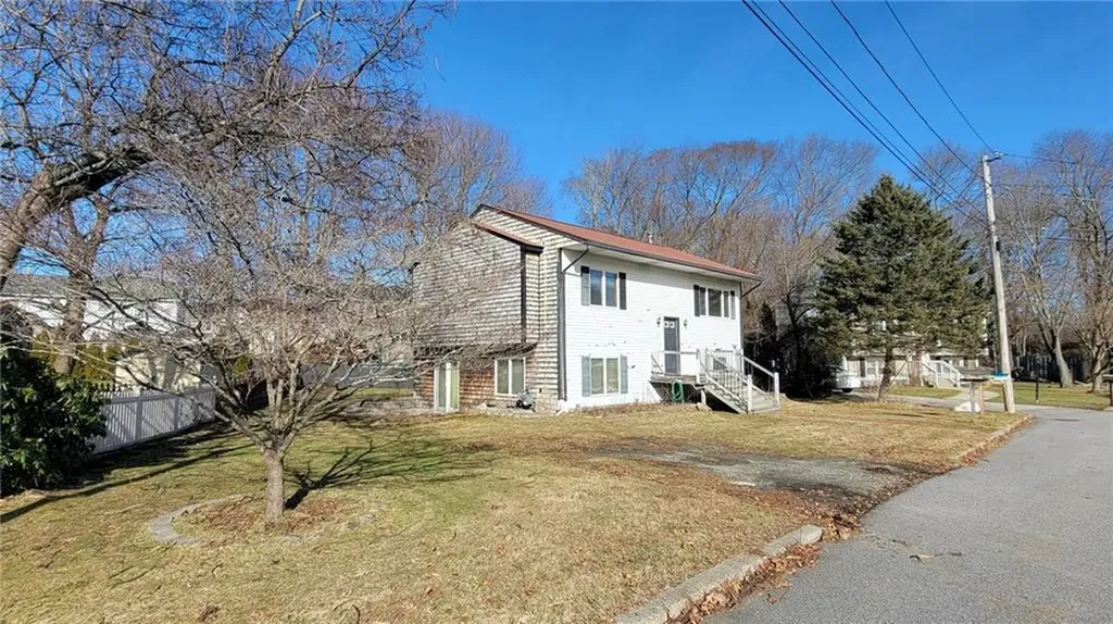 12 Joaquin Court West Warwick RI 02893