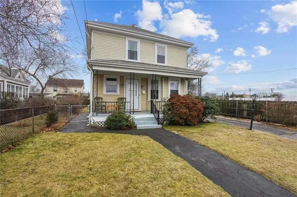 30 Manson Avenue Warwick RI 02888