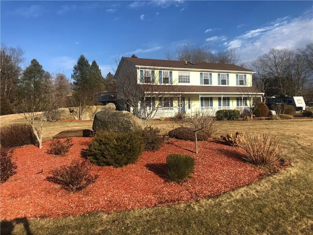 3 Nicole Lane Johnston RI 02919