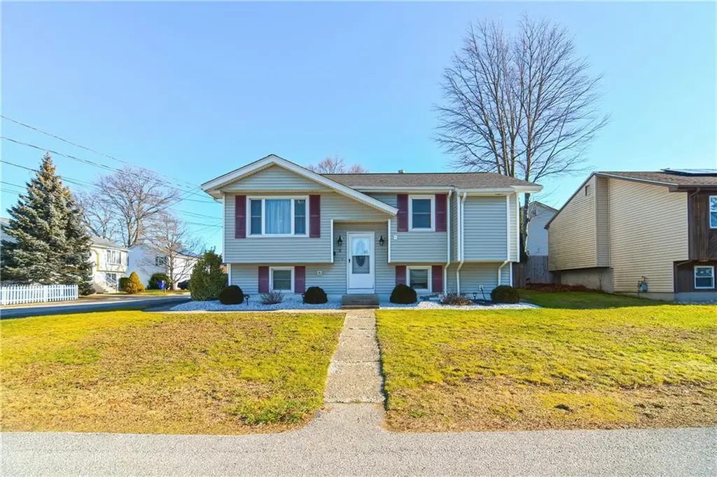 2 Rossi Drive North Providence RI 02904