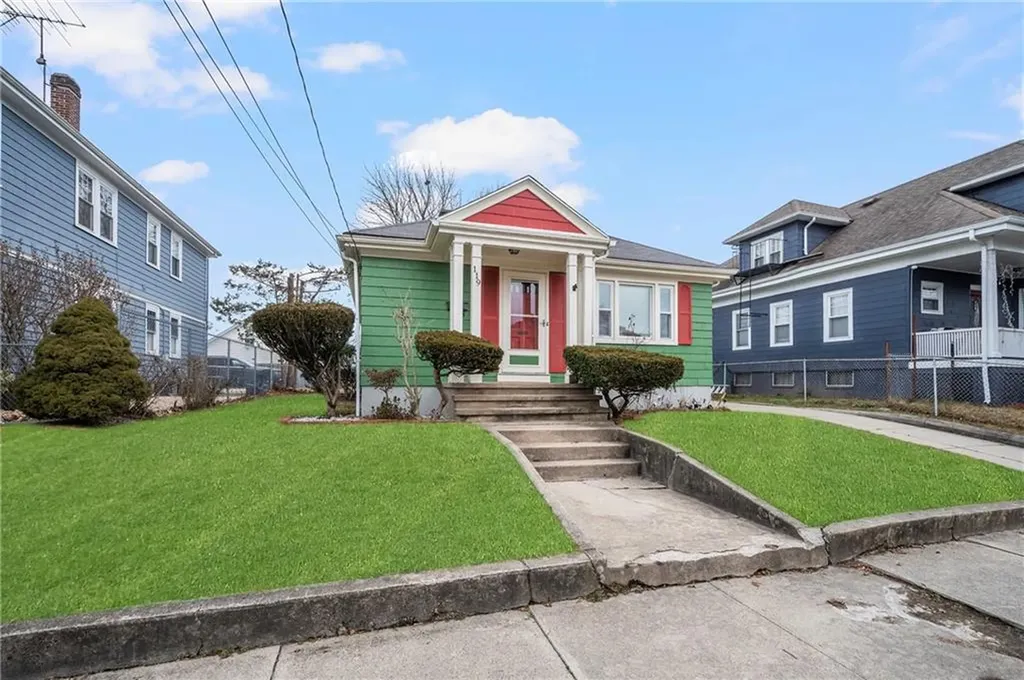 119 Eldridge Street Cranston RI 02910