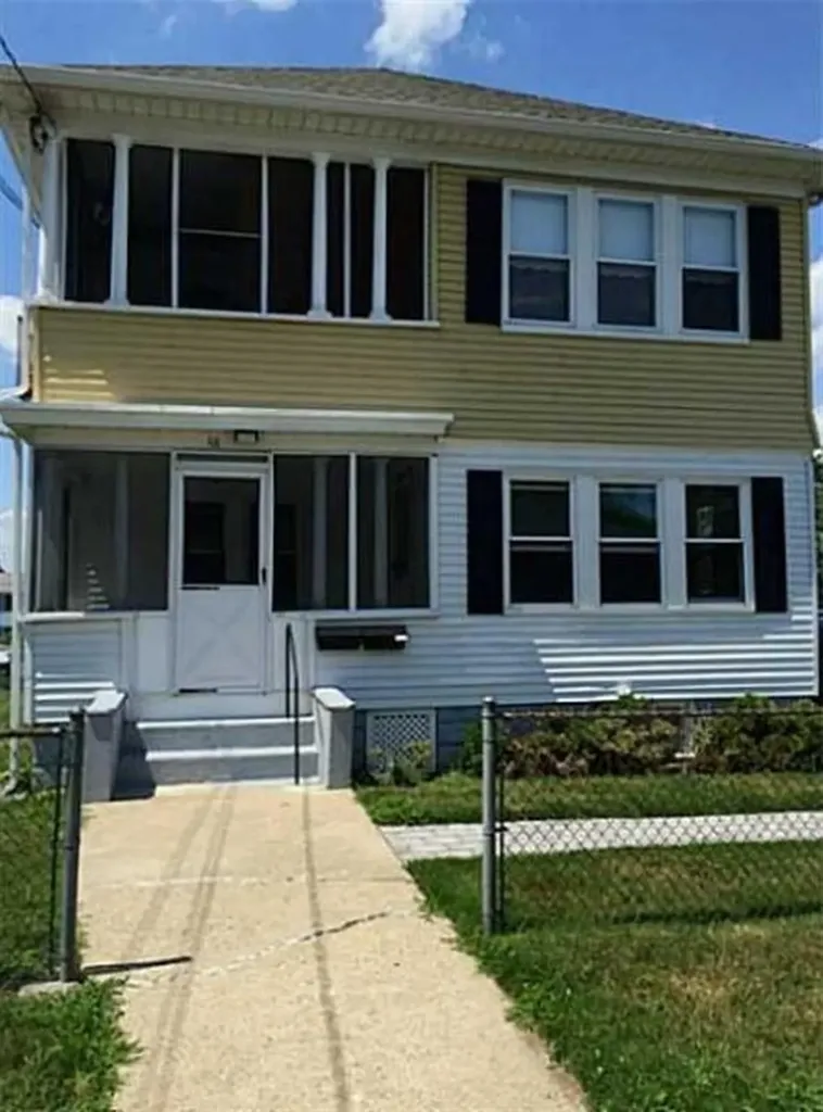 16 Colony Street Cranston RI 02920