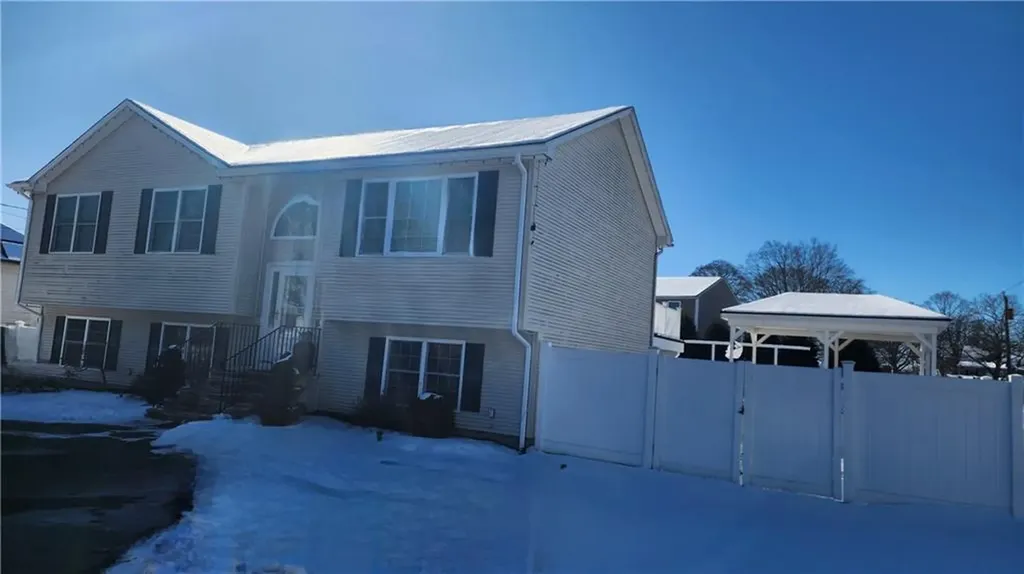 12 Irving Street North Providence RI 02904