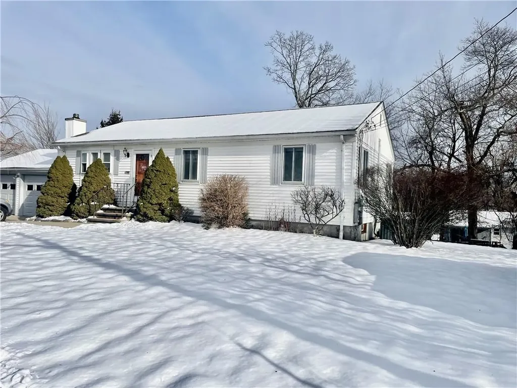 6 Wilbur Avenue Warwick RI 02889