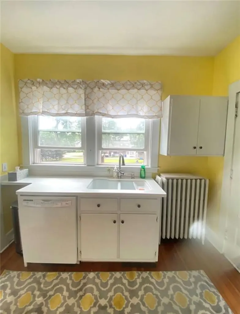 14 Pierce Avenue Jamestown RI 02835