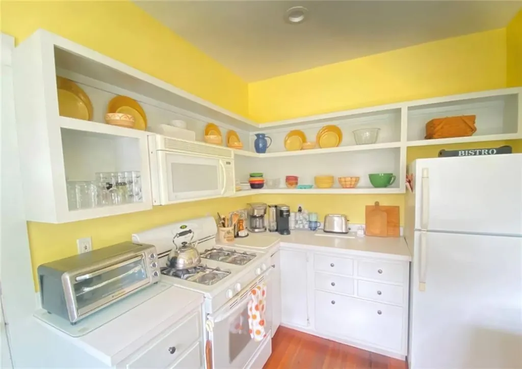 14 Pierce Avenue Jamestown RI 02835