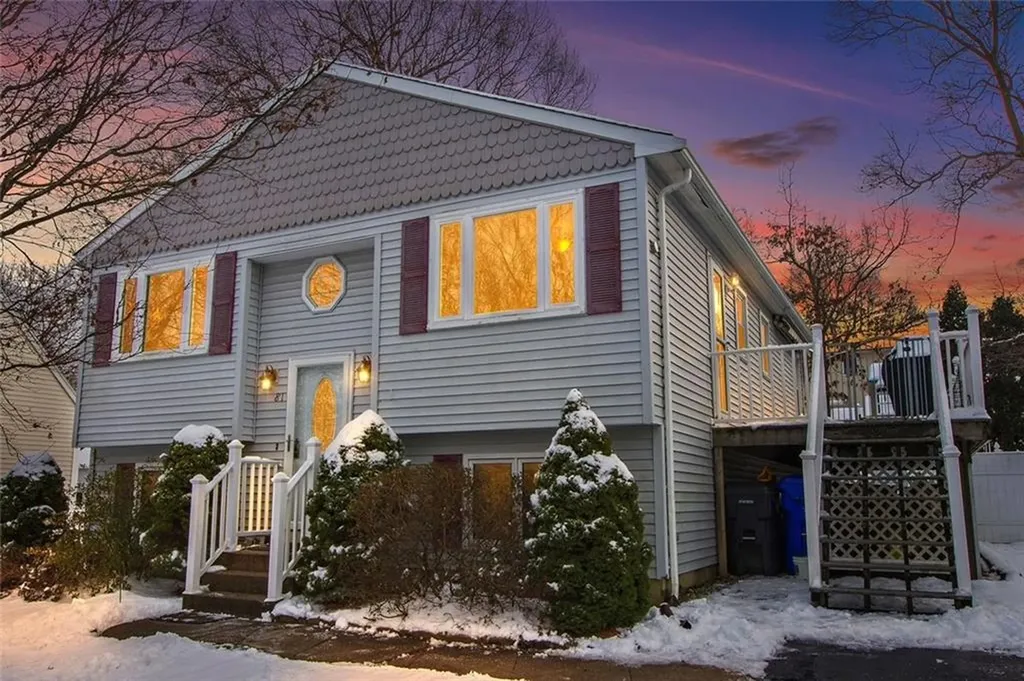 81 Atlantic Avenue North Providence RI 02904
