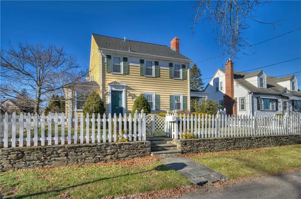 34 Burnett Street Johnston RI 02919