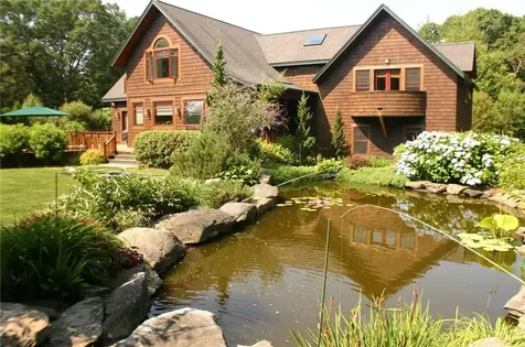 18 Intrepid Lane Jamestown RI 02835