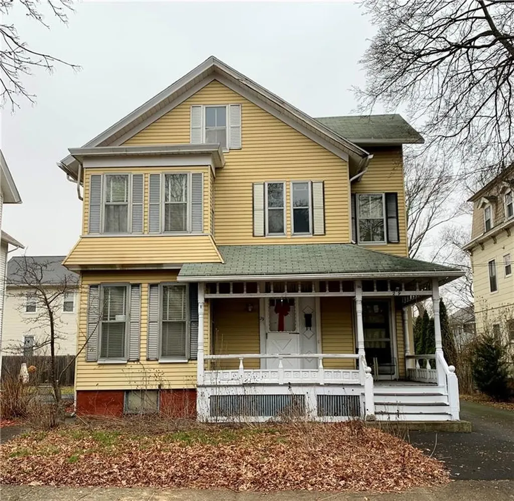 29 Beaufort Street Providence RI 02908