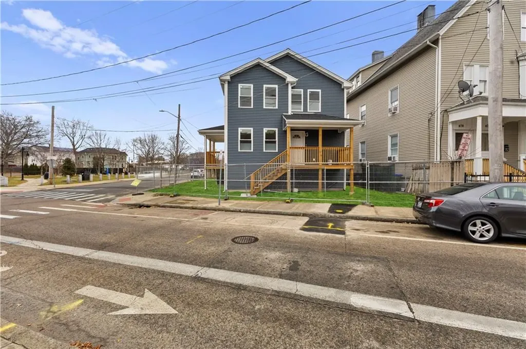 472 Friendship Street Providence RI 02907