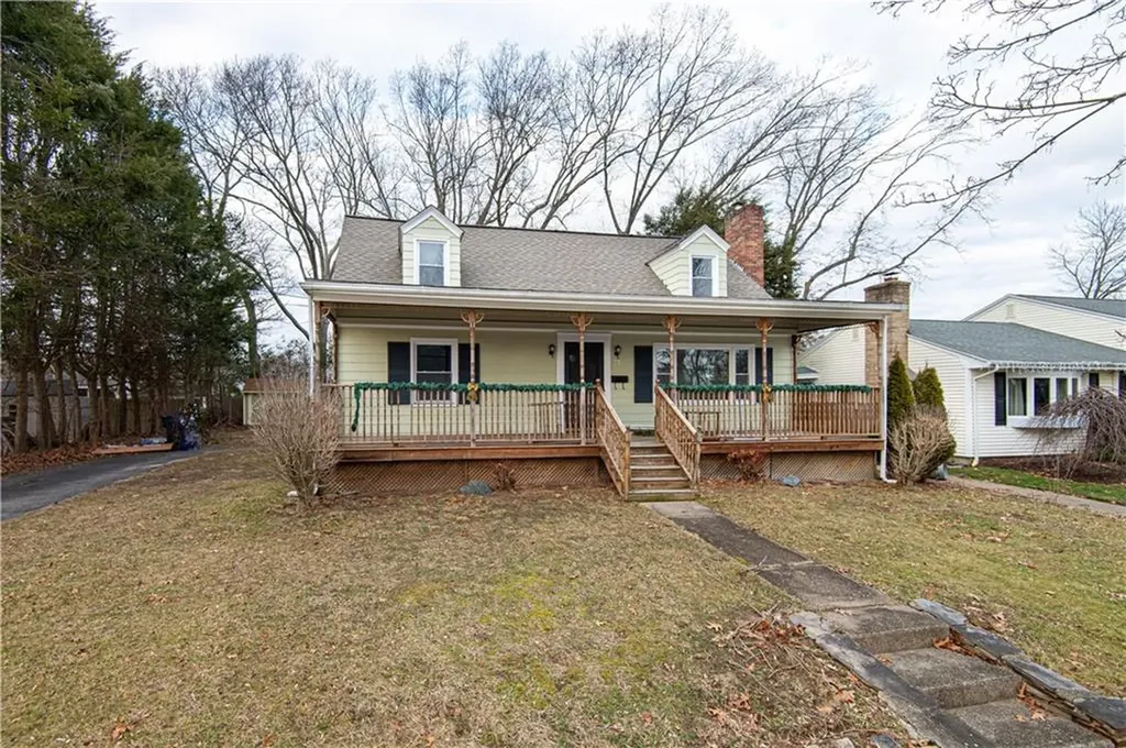 77 Enfield Drive West Warwick RI 02893