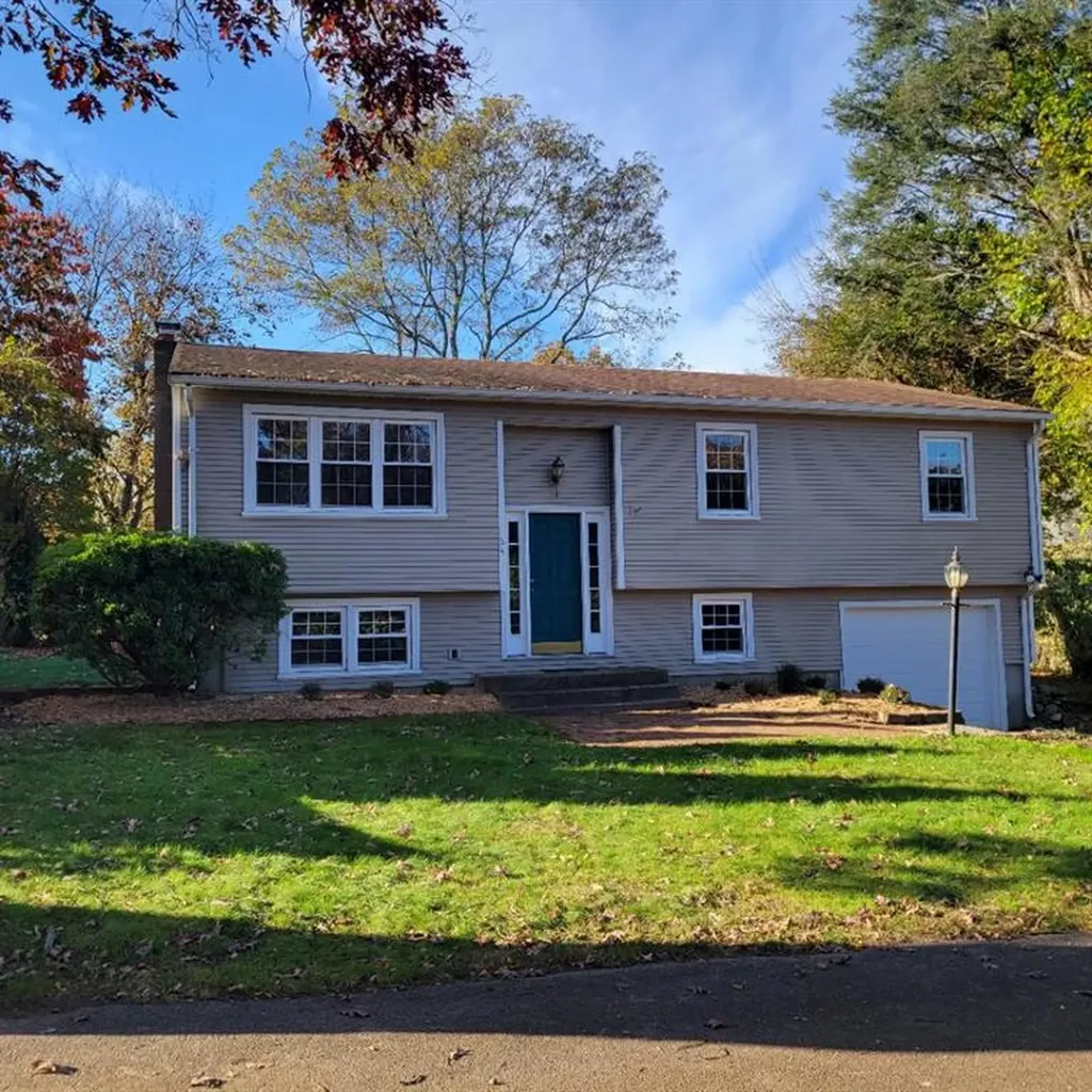 64 Forbes Street Warwick RI 02886