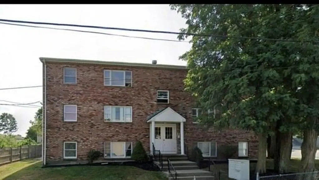 511 Buffinton Street Fall River MA 02721