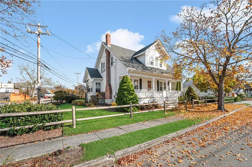 39 Jefferson Street Fairhaven MA 02719