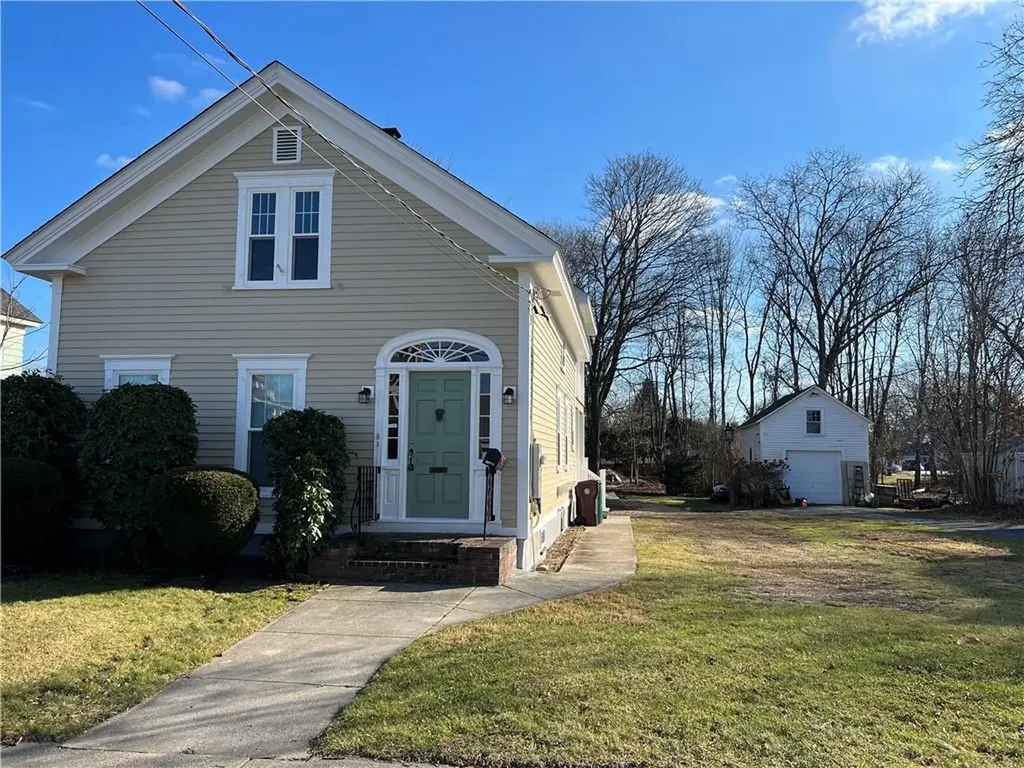 348 Coe Street Woonsocket RI 02895