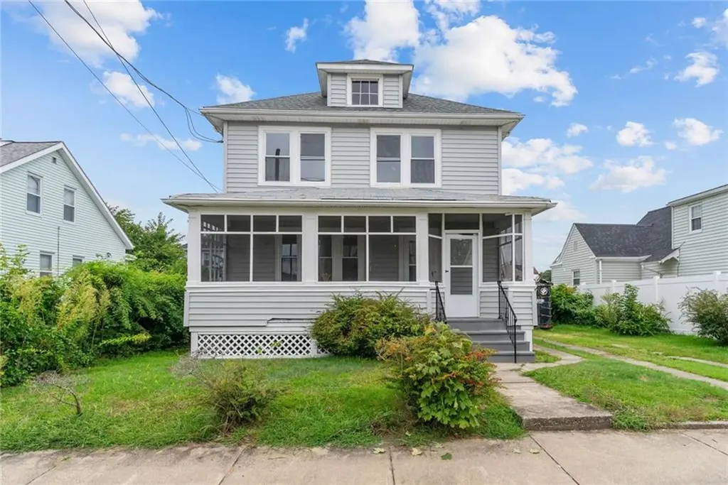 70 Whittier Road Pawtucket RI 02861