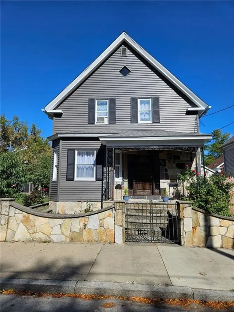 343 Bay View Avenue Cranston RI 02905