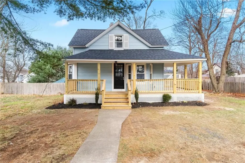 157 Harrison Avenue Warwick RI 02888