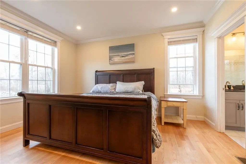 933 Pleasant Street Attleboro MA 02703