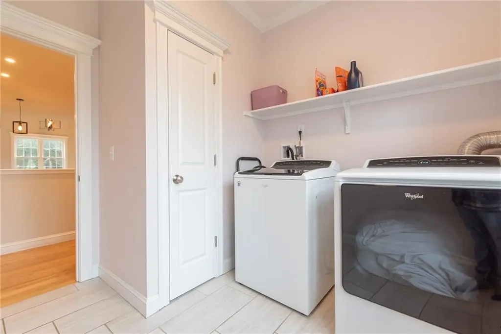 933 Pleasant Street Attleboro MA 02703