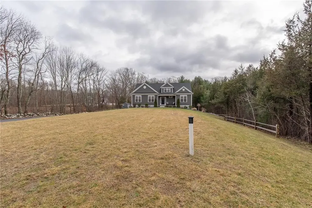 933 Pleasant Street Attleboro MA 02703