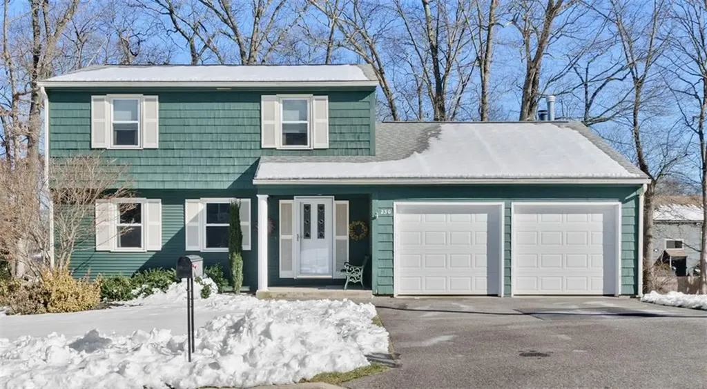 230 Boulder View Drive Warwick RI 02886